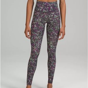 Brand new Lululemon leggings size 4